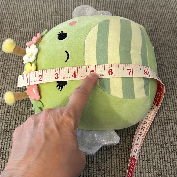 Squishmallows butterfly with Floral Crown 8โ silver sparkly wings possibly a bee - Picture 4 of 10